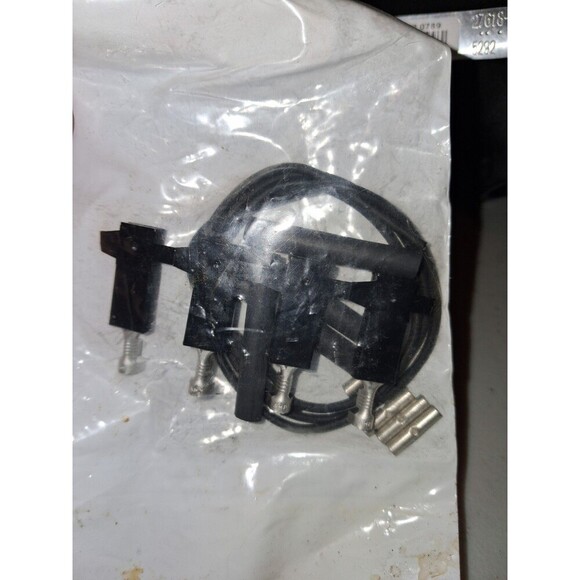 NOS HARLEY DAVIDSON HD HORN TERMINAL SET WIRE KIT NEW IN PACKAGE - Picture 4 of 4